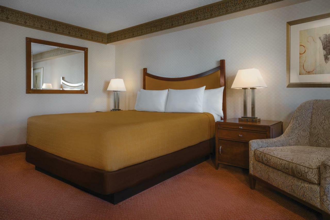 Manor King Room